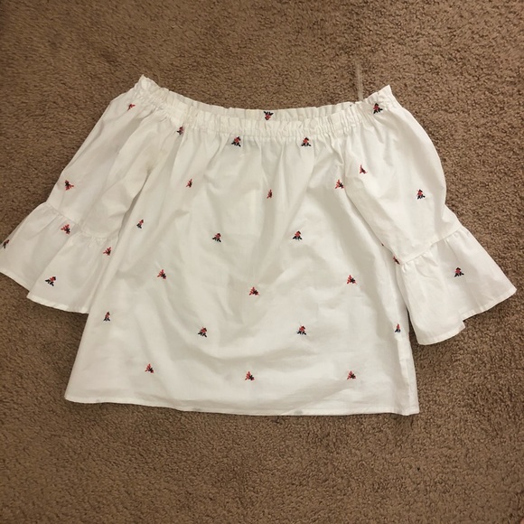 Off the shoulder top - Picture 2 of 4